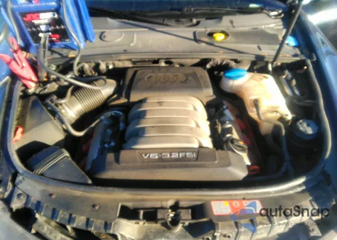 2005 Audi A6 3.2 (A6) z USA, uszkodzony, nr VIN WAUDG74F75N115173